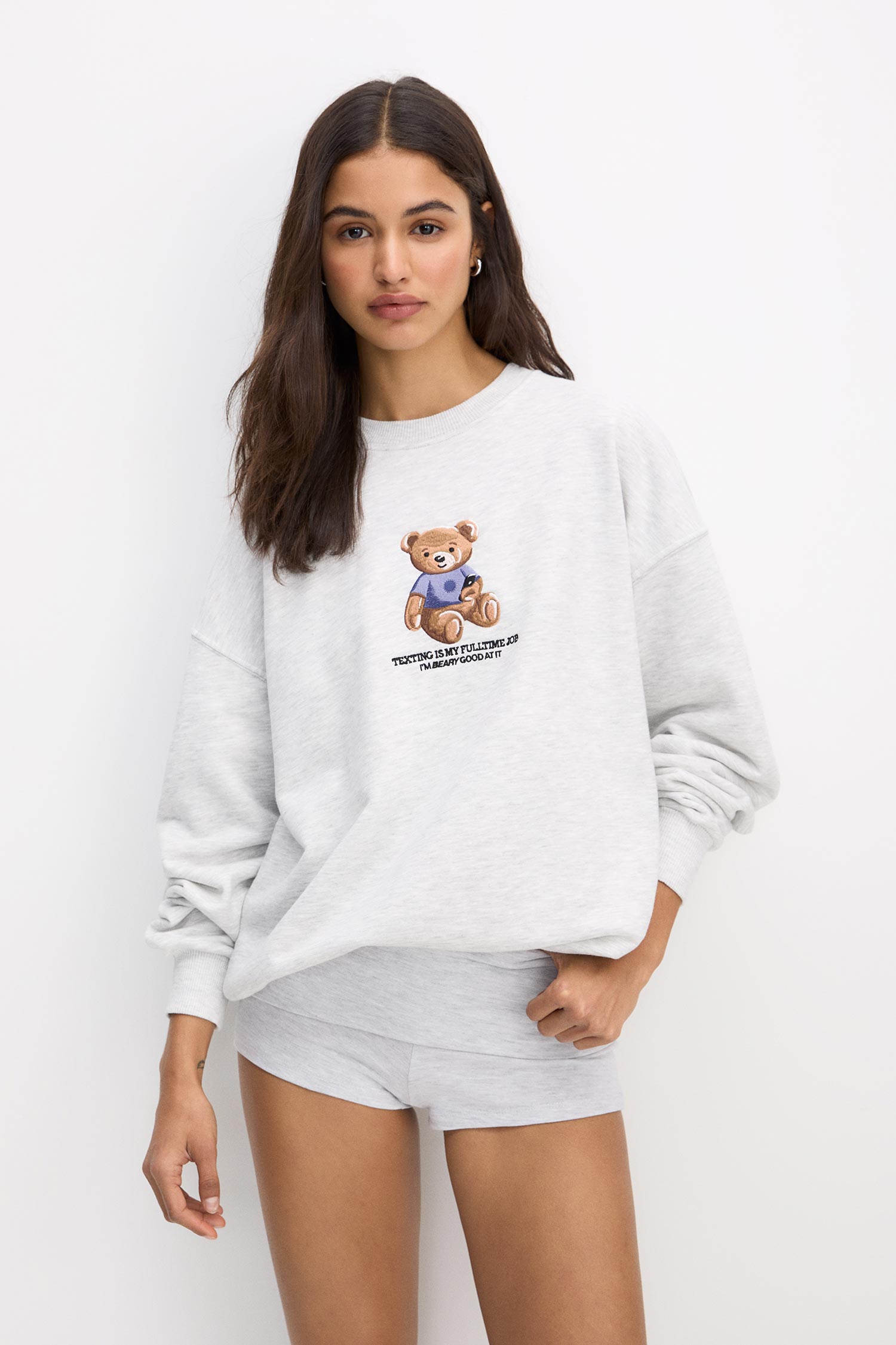 EMBROIDERED BEAR SWEATSHIRT