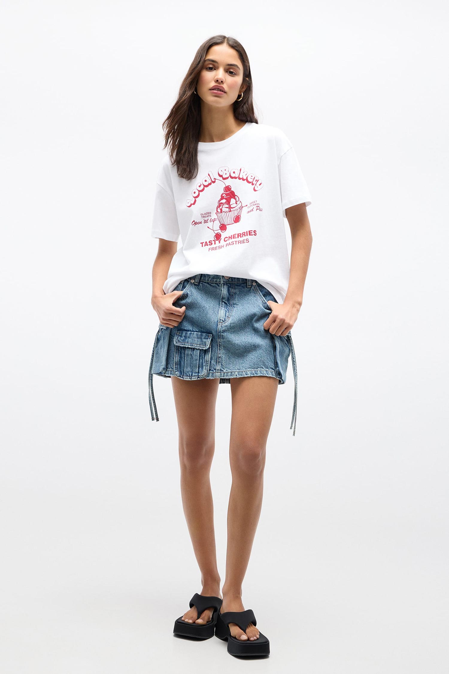 SHORT SLEEVE T-SHIRT WITH PRINTED GRAPHIC - Image 3